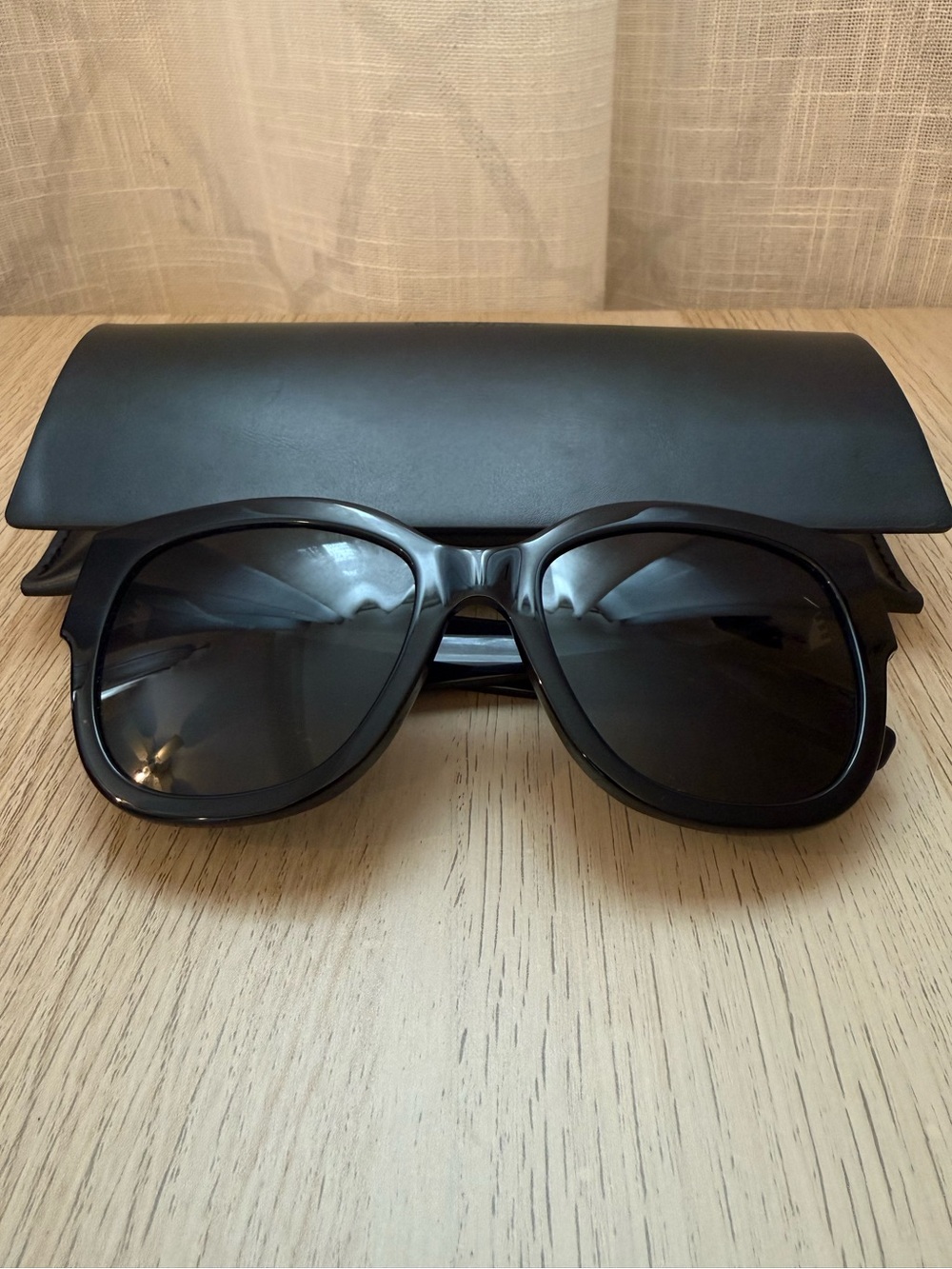 Saint Laurent Black Sunglasses with Silver YSL Logo - Picture 3 of 8